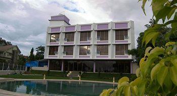 Sapphire Hotel Lonavala Esterno foto